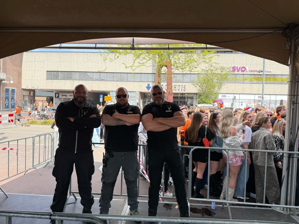 Monra Security beveiliger op feestlocatie